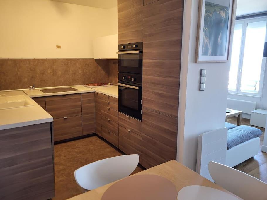 Appartement Vue Mer A 100 M De La Plage Ault Exterior foto